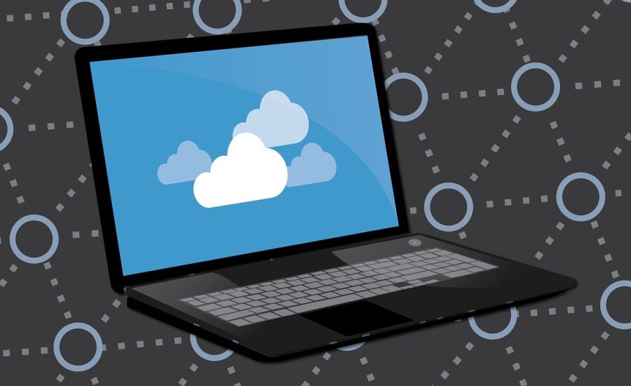 Free cloud computer backup illustration